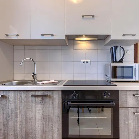 Zoki 2 By Interhome