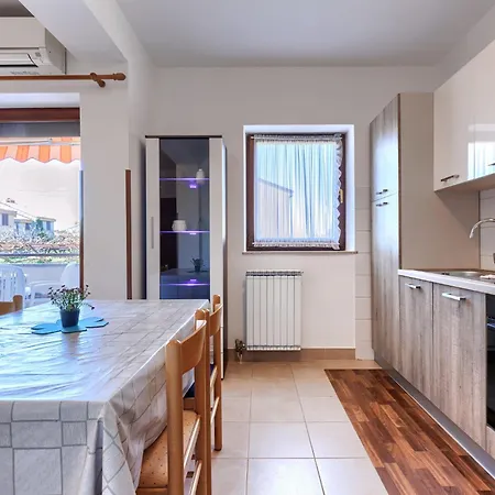 Zoki 2 By Interhome