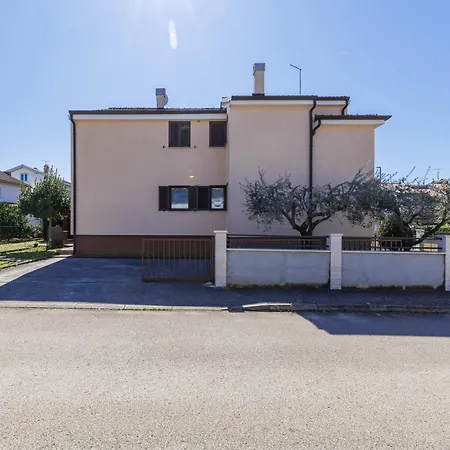 Apartmán Zoki 2 By Interhome *