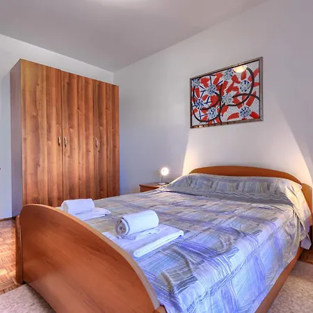 Apartmán Zoki 2 By Interhome Umag